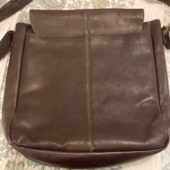 SALE - Men's or Women's Brown Crossbody Leather Messenger Bag - Picture 4 of 8